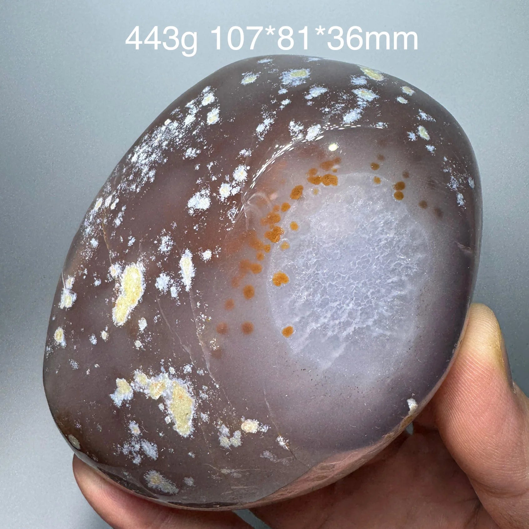 Natural Rough Polished Bile Agate Mineral Crystal Quartz with Water inside Can Moving Healing Stone